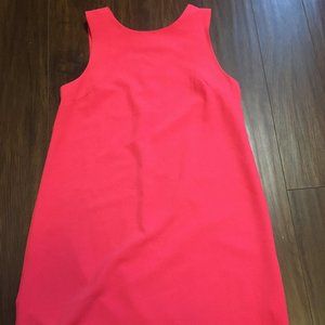 pink dress